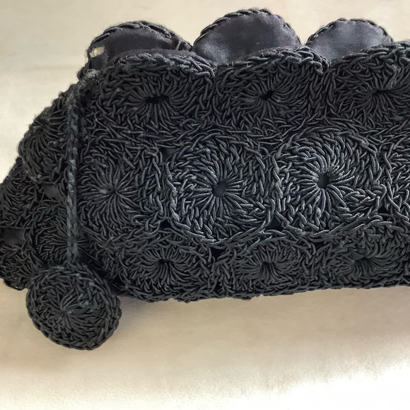 Vintage Crochet Clutch Bag  Zipper closure, inside storage pouch, crochet bag. - Picture 6 of 15